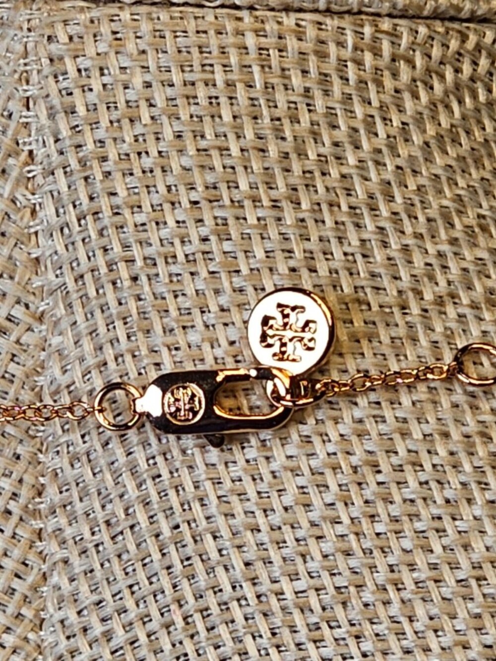 Tory Burch Icon Swarovski Crystal Pave & Pearl station necklace new 16" - Picture 5 of 8